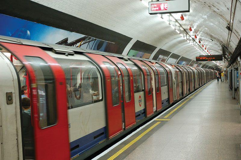 Maximizing Savings with London Underground Travelcards